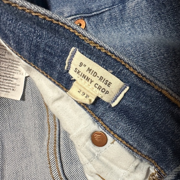Madewell 9” mid-rise skinny crop jeans| size 29 - Picture 4 of 7
